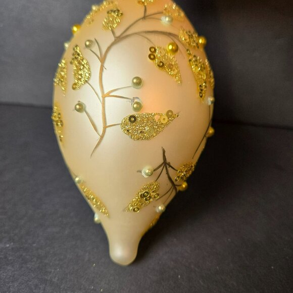 Frontgate Gold Teardrop Christmas Ornament With Pearl And Sequin Leaf Design 6" - Picture 5 of 9